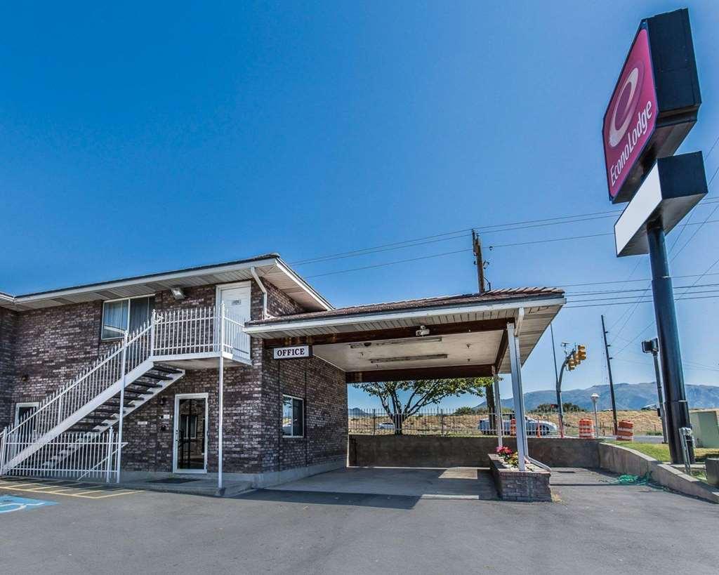 Ameri-Stay Inn & Suites Clearfield Exterior foto